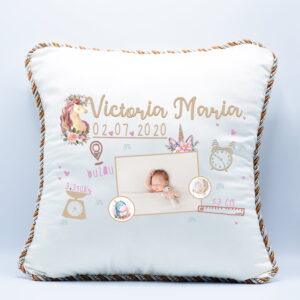 Perna new born - fetita
